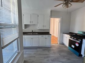 37 Maple St, New Haven, CT