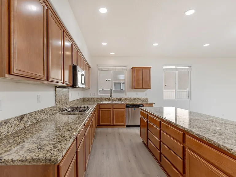38938 Malva Rosa Dr — Photo 8