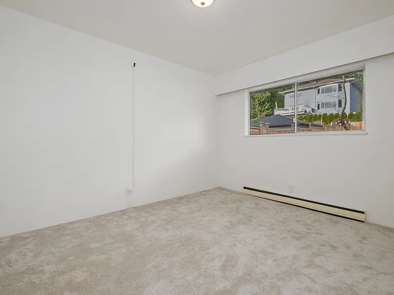 2773 Lawson Ave — Photo 13