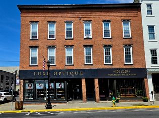 602 Warren St SUITE 3, Hudson, NY 12534