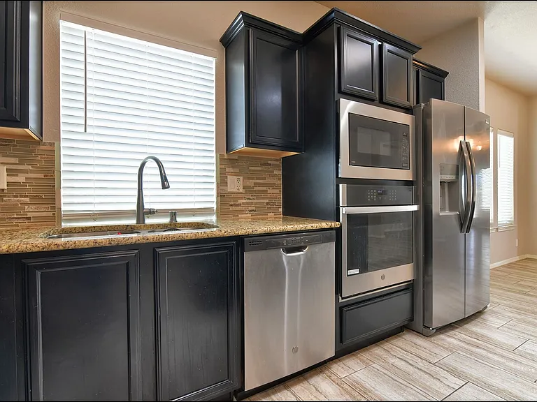 221 Jennice Cir — Photo 15