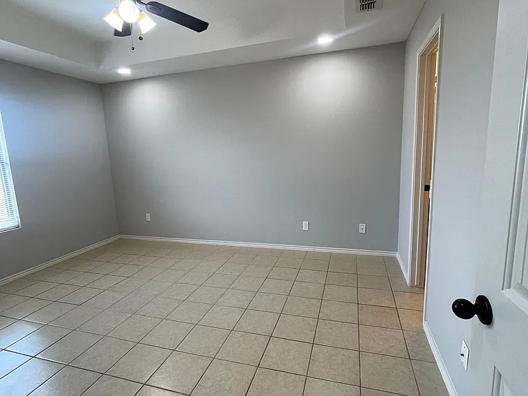 220 S Coyote Ave #2 — Photo 5