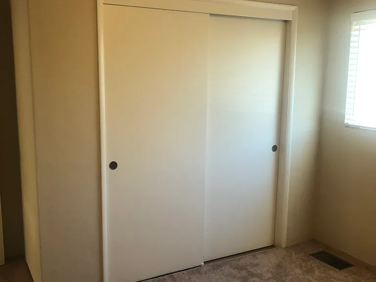 912 Roosevelt St — Photo 14