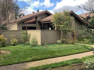 8 Pebblewood Pines Dr, Chico, CA 95926