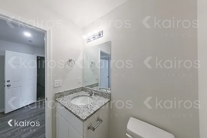 21624 Yosemite Blvd — Photo 20