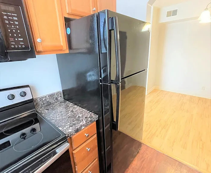 5712 Phillips Ave #B8 — Photo 46