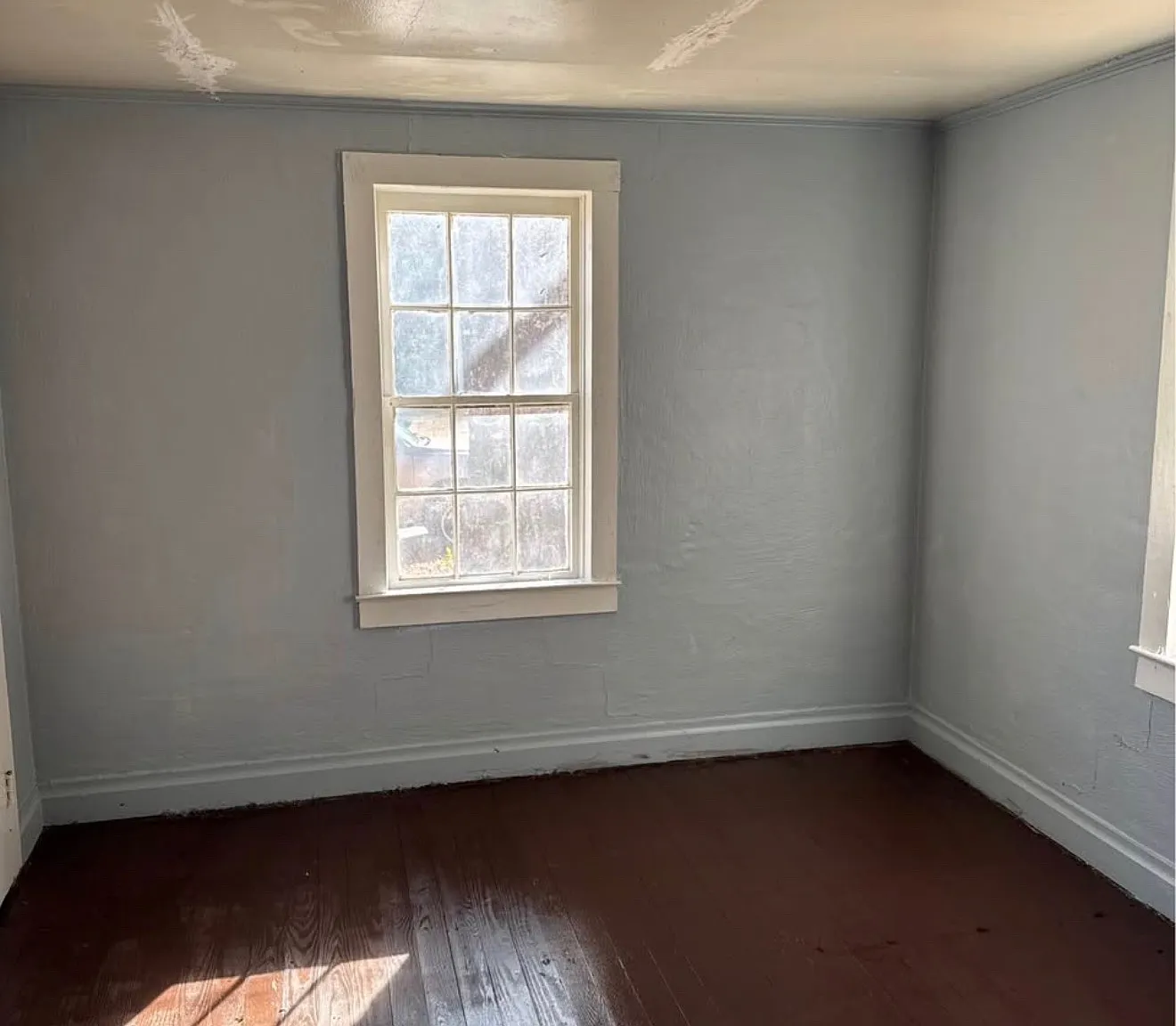 3 bed, 1000 sqft, $1,000 — Photo 3