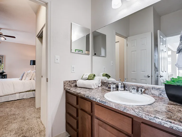 Century Lake Apartment Homes — Photo 7