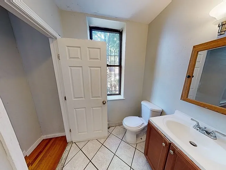 2 Moreland St #1 — Photo 14