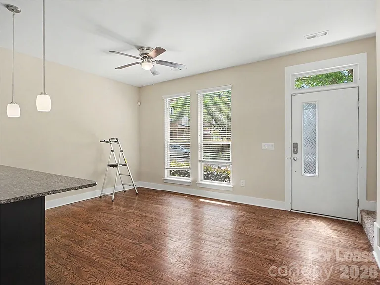 951 Warren Burgess Ln — Photo 4