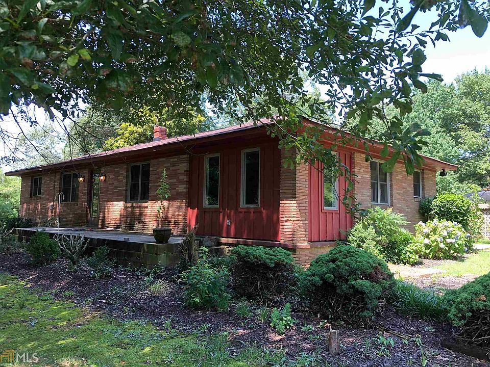 2nd image of 1687 Blair Rd