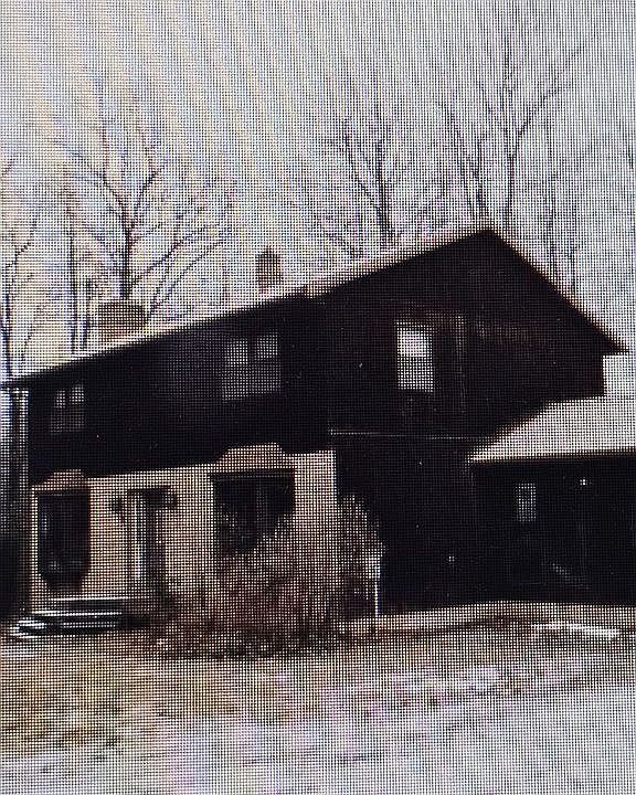 1st image of 2806 Johnstown Rd