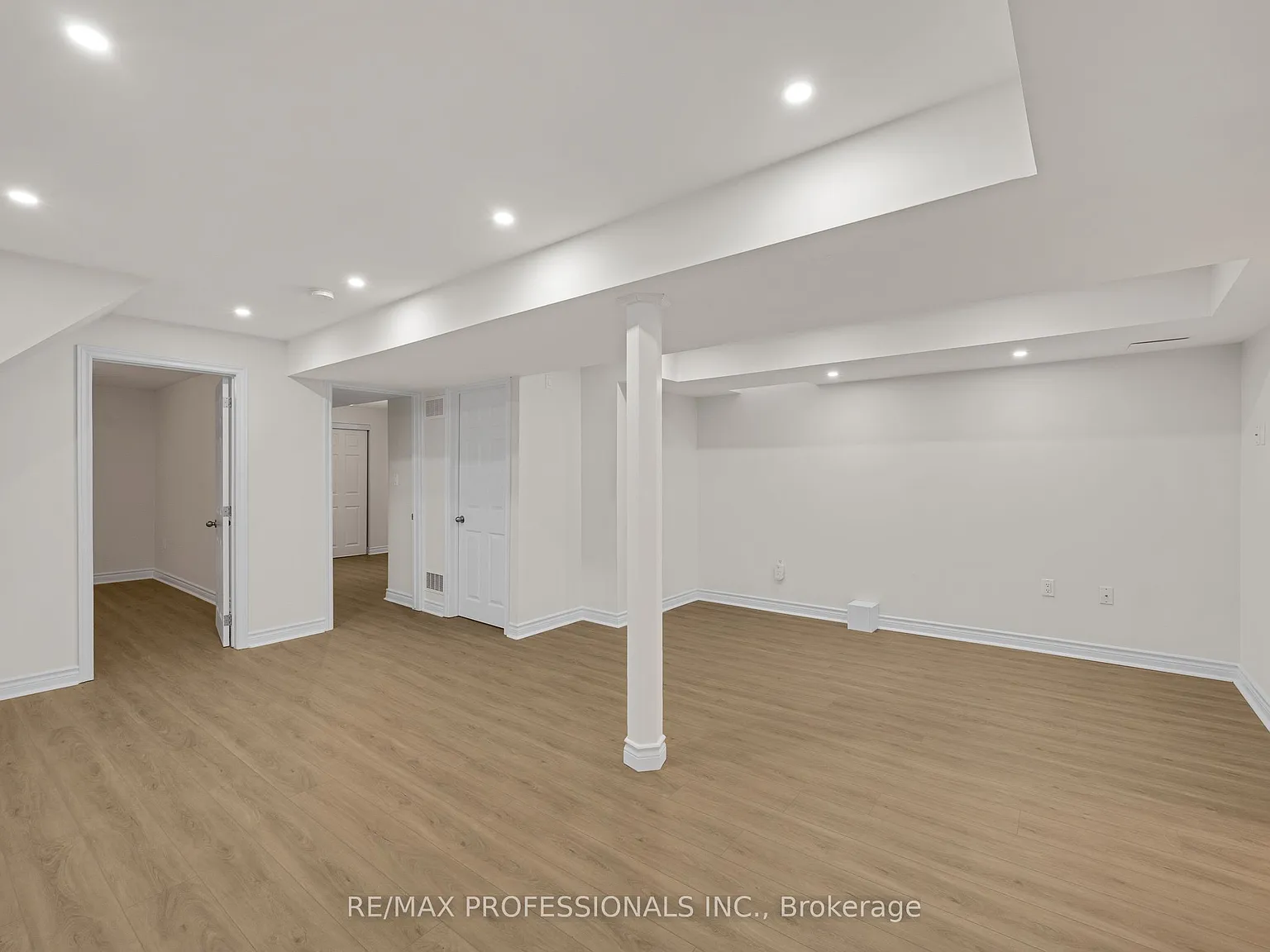 2 bed, $1,900 — Photo 4