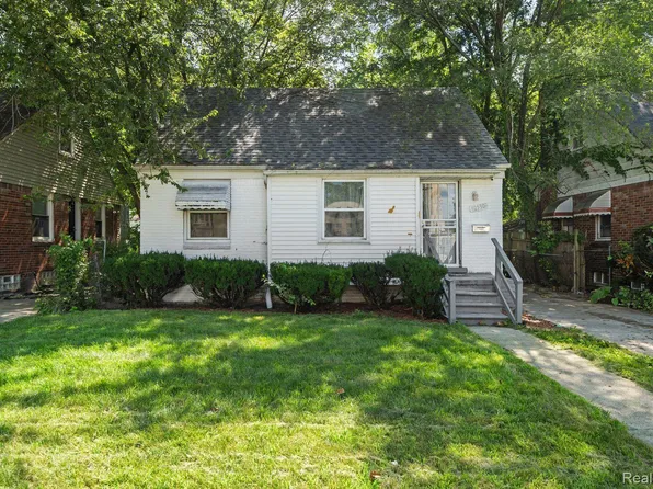 10530 Lakepointe St, Detroit, MI 48224