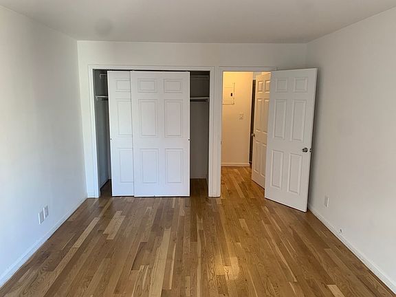 5th image of 111 E 35th St #4J
