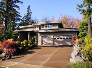 8309 NW Ridgetop Ct, Portland, OR 97229