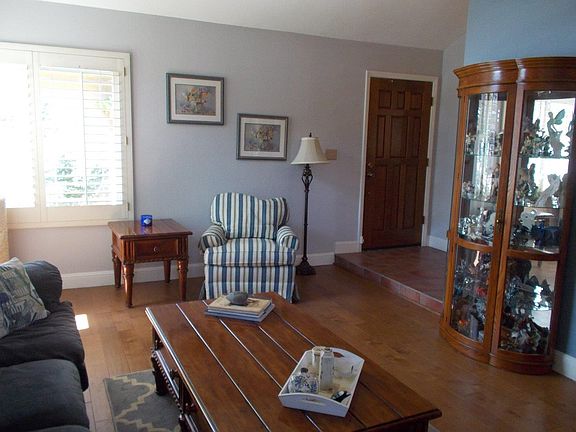 3rd image of 4041 Ashbrook Cir