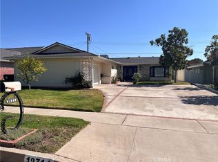 19714-19714 Steinway St, Canyon Country, CA 91351