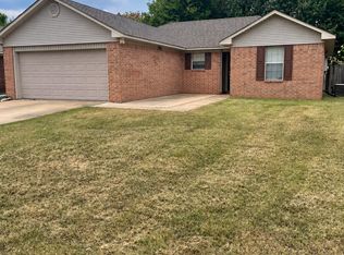 1425 Joyner Dr, Conway, AR 72034