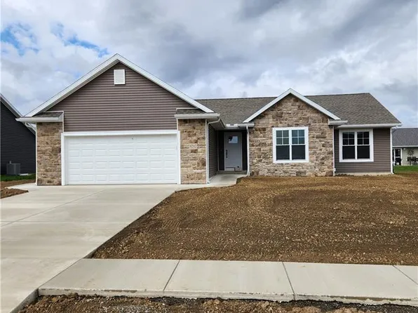 9292 Hiegel Dr, Findlay, OH 45840