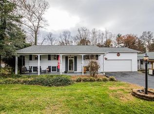 524 Mark Ln, N Wilkesboro, NC 28659