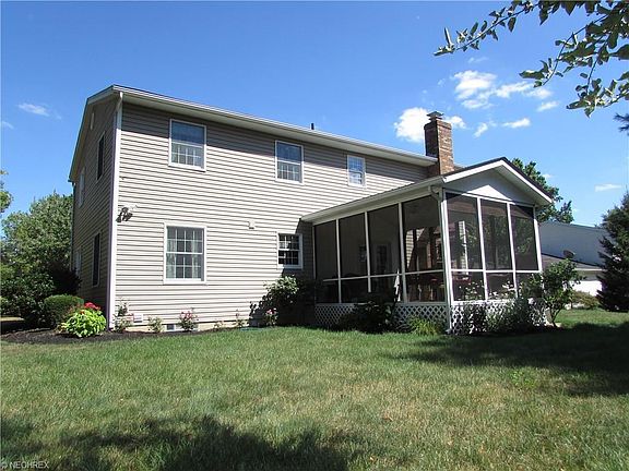3rd image of 328 Eric Ln