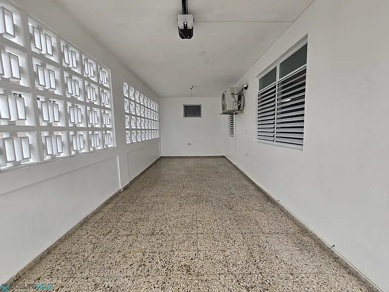 A11 Calle 2 #2 — Photo 3