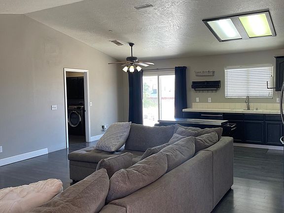 3rd image of 58378 Pueblo Trl