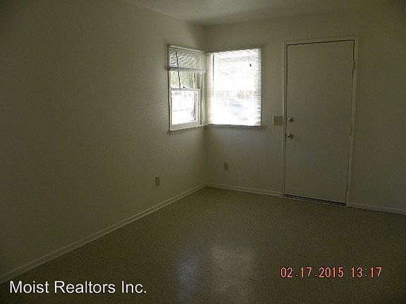 5th image of 34984 Yucaipa Blvd