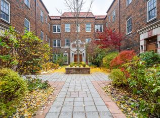 480 Oriole Pkwy #308, Toronto, ON M5P 2H8