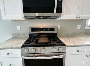 578 Elm St #18137922, Woonsocket, RI 02895