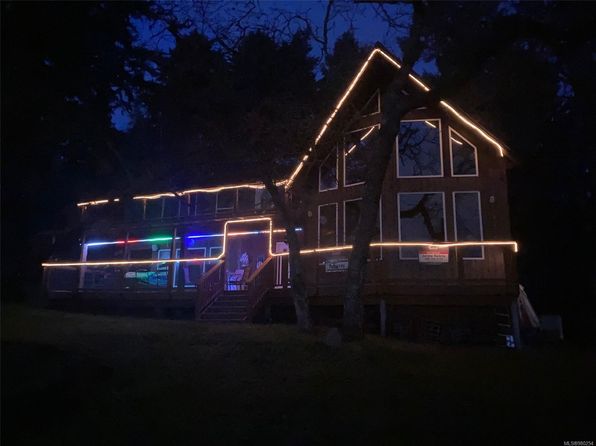 4 Pirates Ln, Nanaimo, BC V9R 6R1