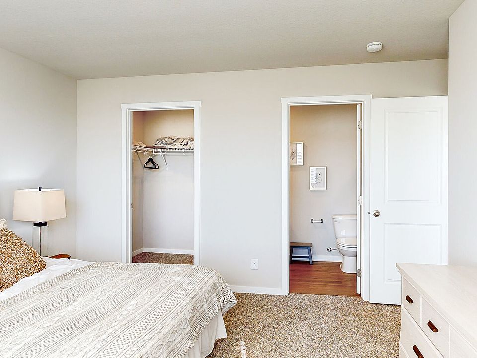 1st image of 4621 N 190th Ave