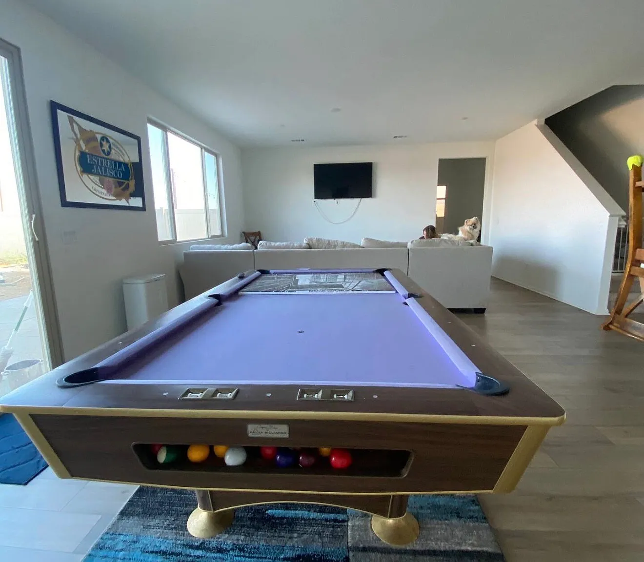6 bed, 2798 sqft, $1,100 — Photo 1