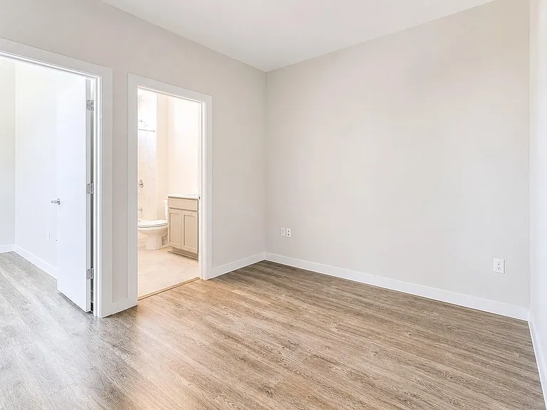 801 N Bluff Dr #40 — Photo 15
