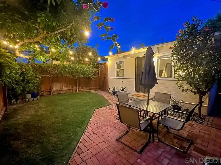 1453 Thomas Ave — Photo 5