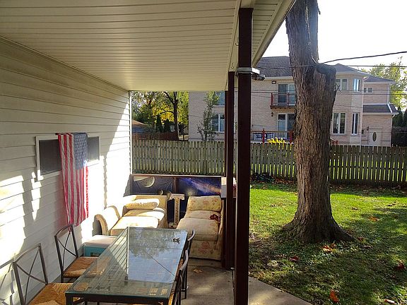 4th image of 8215 W Ainslie St