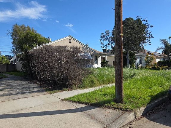 3rd image of 6060 Willowcrest Ave
