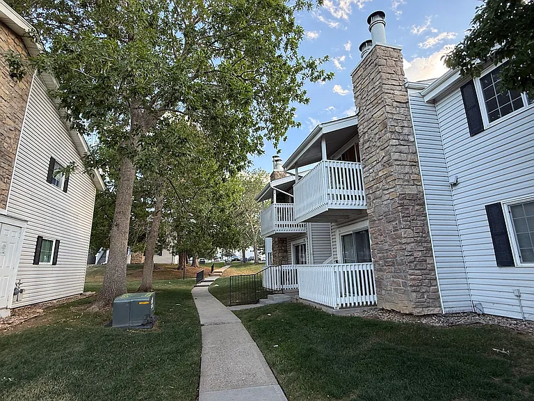 14434 E Colorado Dr #201 — Photo 11