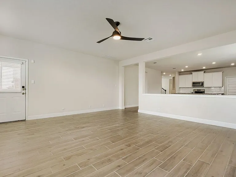 810 Town Creek Way — Photo 9