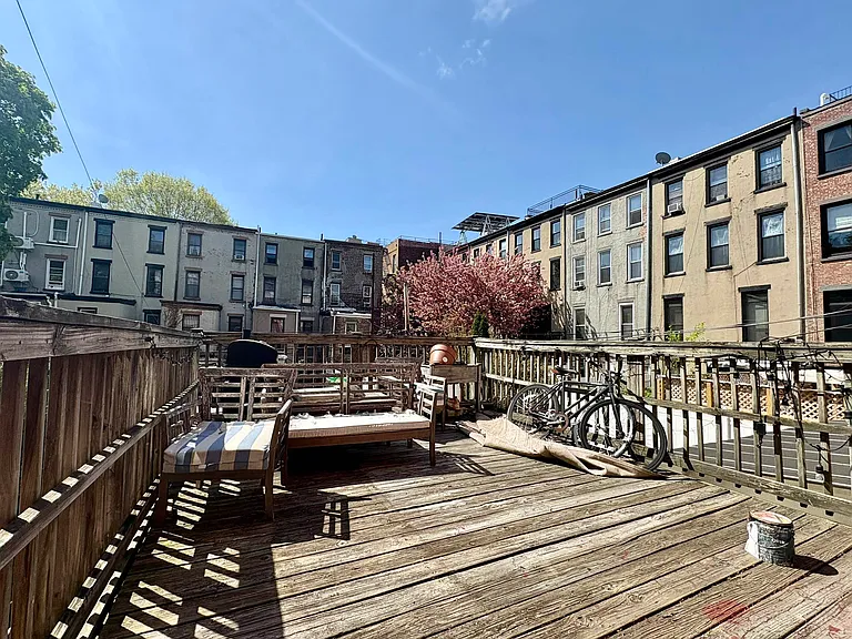 66 Halsey St #2 — Photo 11
