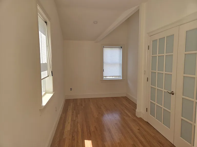 6 Lowell Ave #3 — Photo 6