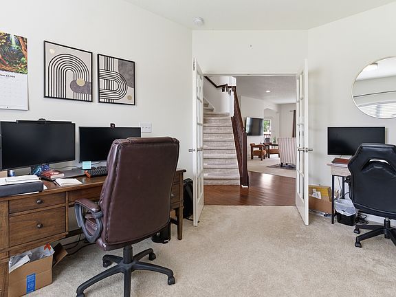 4th image of 8640 Thatcher Ln