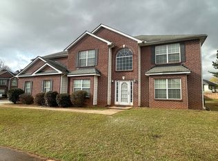3682 Fremont Dr, Ellenwood, GA 30294