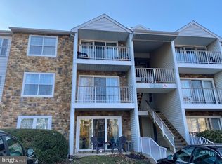 22 Mulberry Ct, Hamilton, NJ 08619