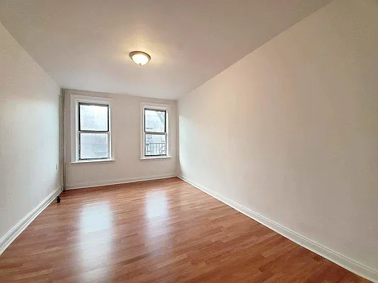 Rented by Bruma Realty LLC | media 5