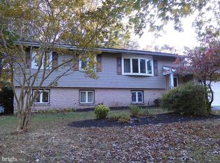 60 Trent Rd, Turnersville, NJ 08012