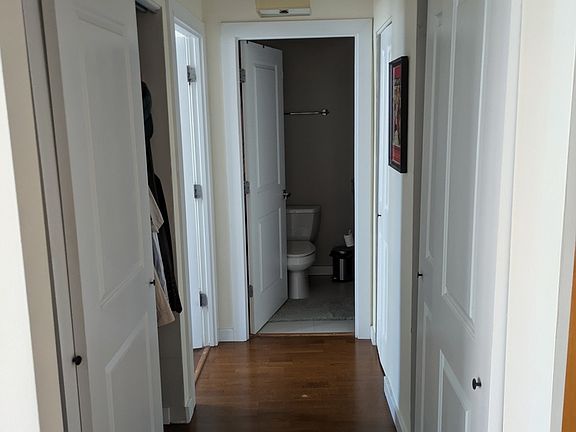 4th image of 3033 N Sheridan Rd APT 903