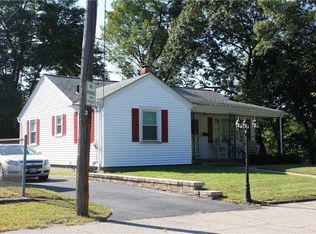 9 Willern St, North Providence, RI 02911