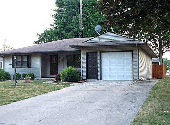 2nd image of 105 Millcreek Dr